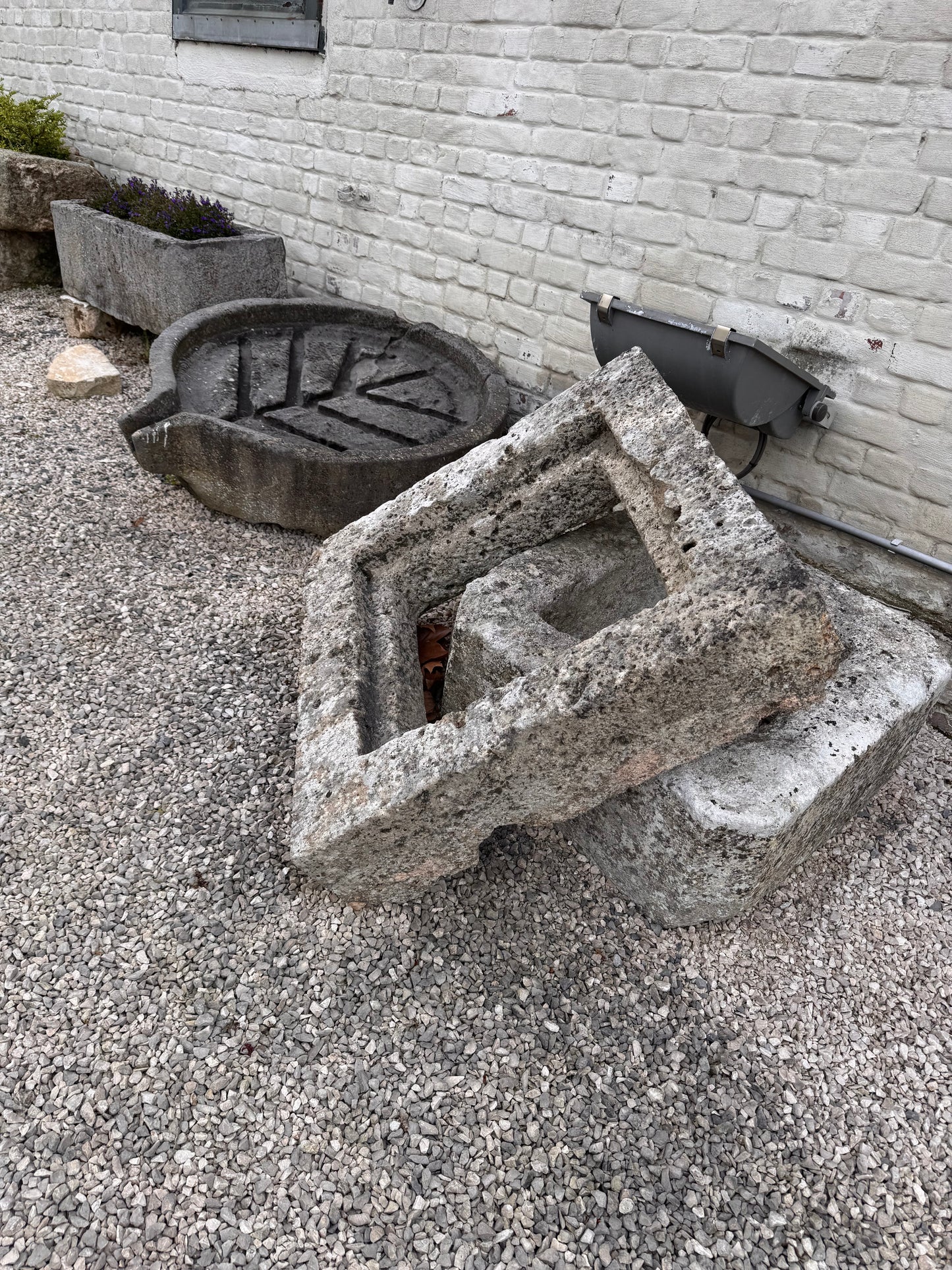 Stenen venster (18 x 78 x 80 cm)
