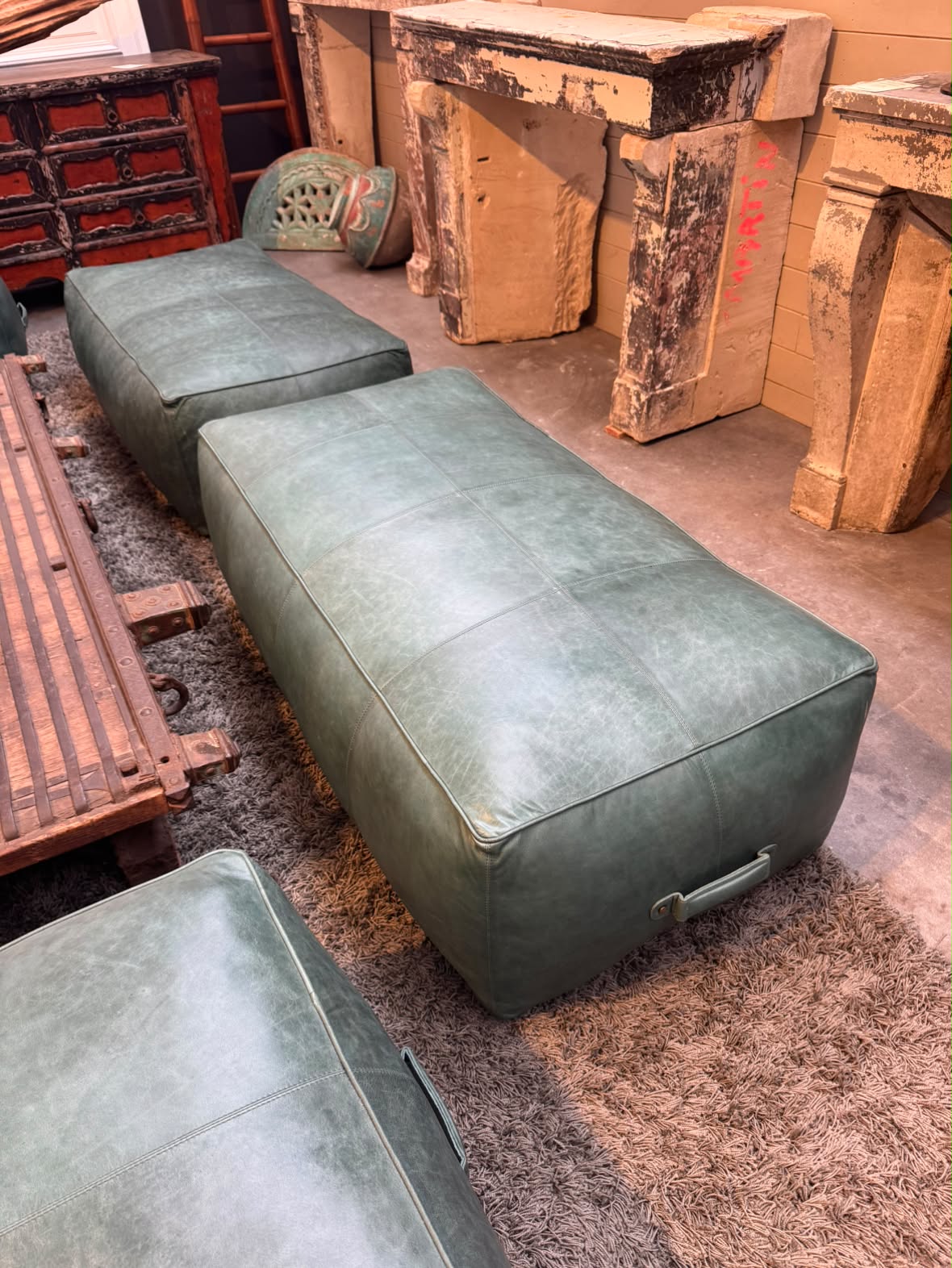 Pouf en cuir (70 x 135 x 43 cm)