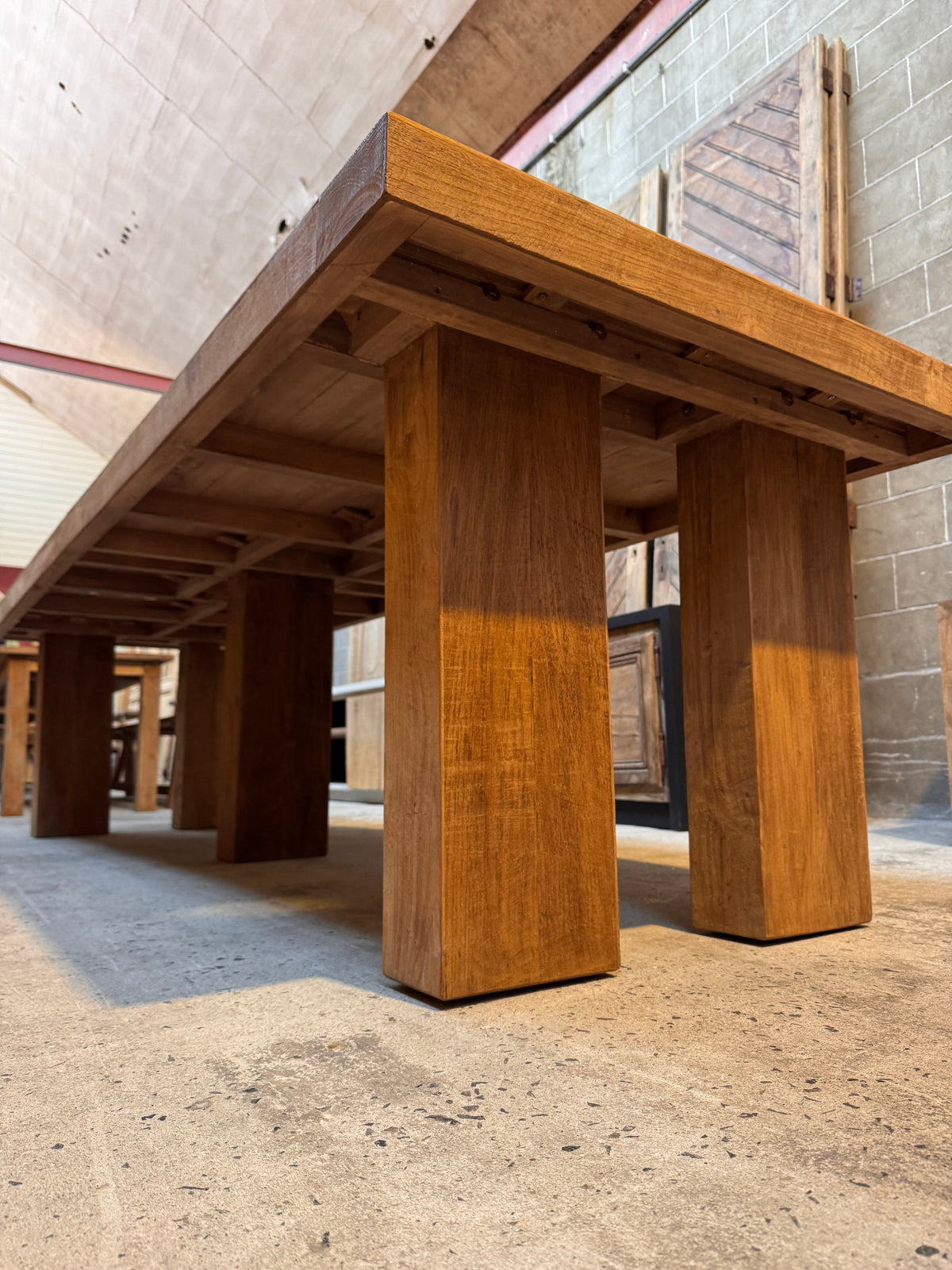 Table en teck (100 x 300 cm)