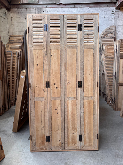 Volets (113,5 x 221 cm)