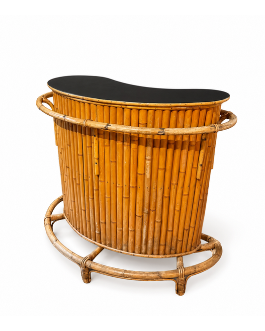 Bamboo counter (60 x 132 x 108 cm)