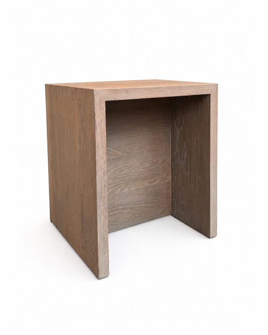 Eiken bijzettafeltje (40 x 40 x 47 cm)