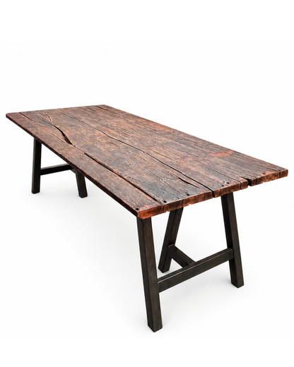 Table dark oak (104 x 260 cm)