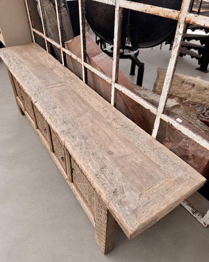 Sideboard (45 x 233 x 71 cm)