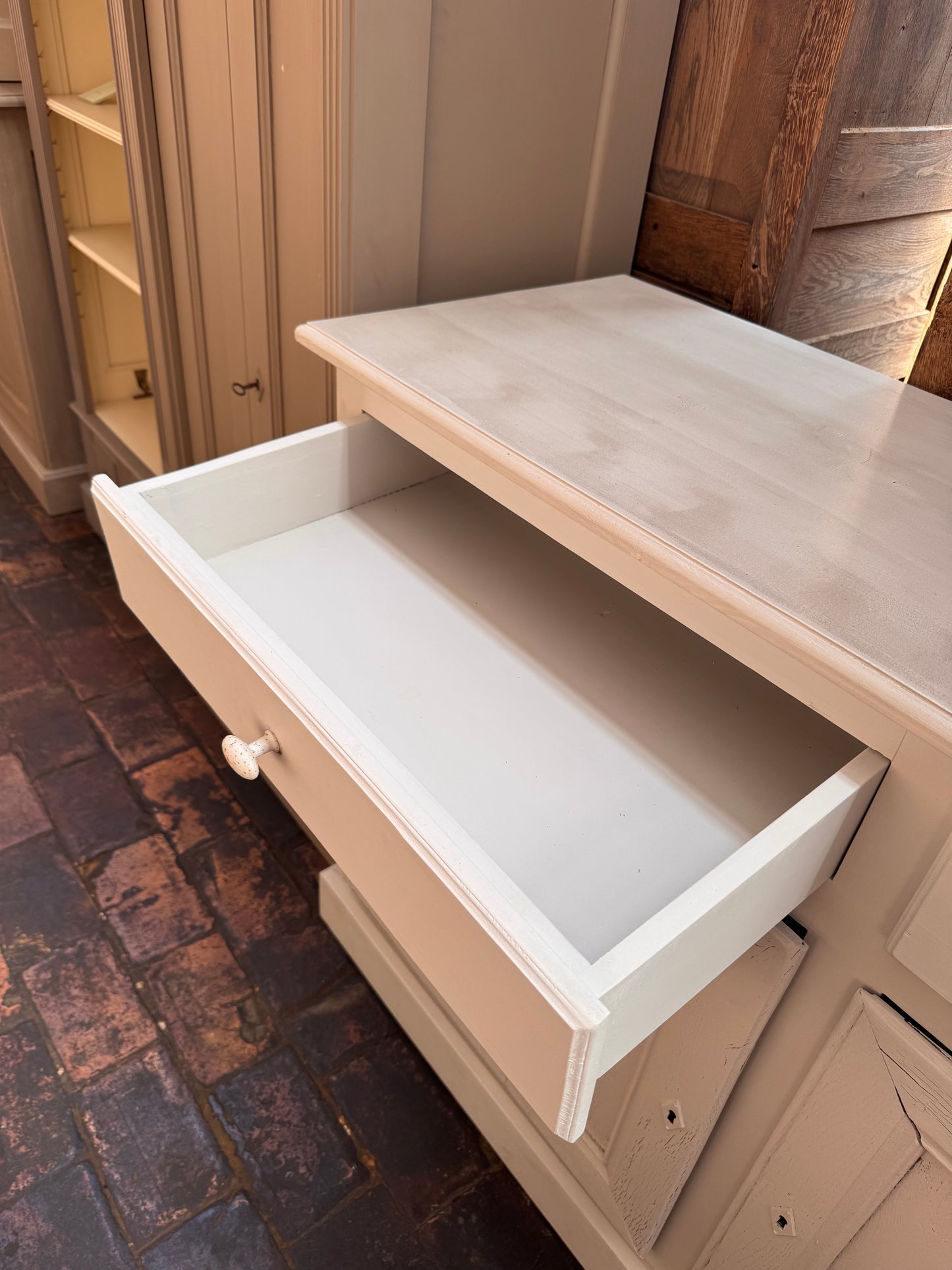 Dressoir (50 x 147 x 101 cm)