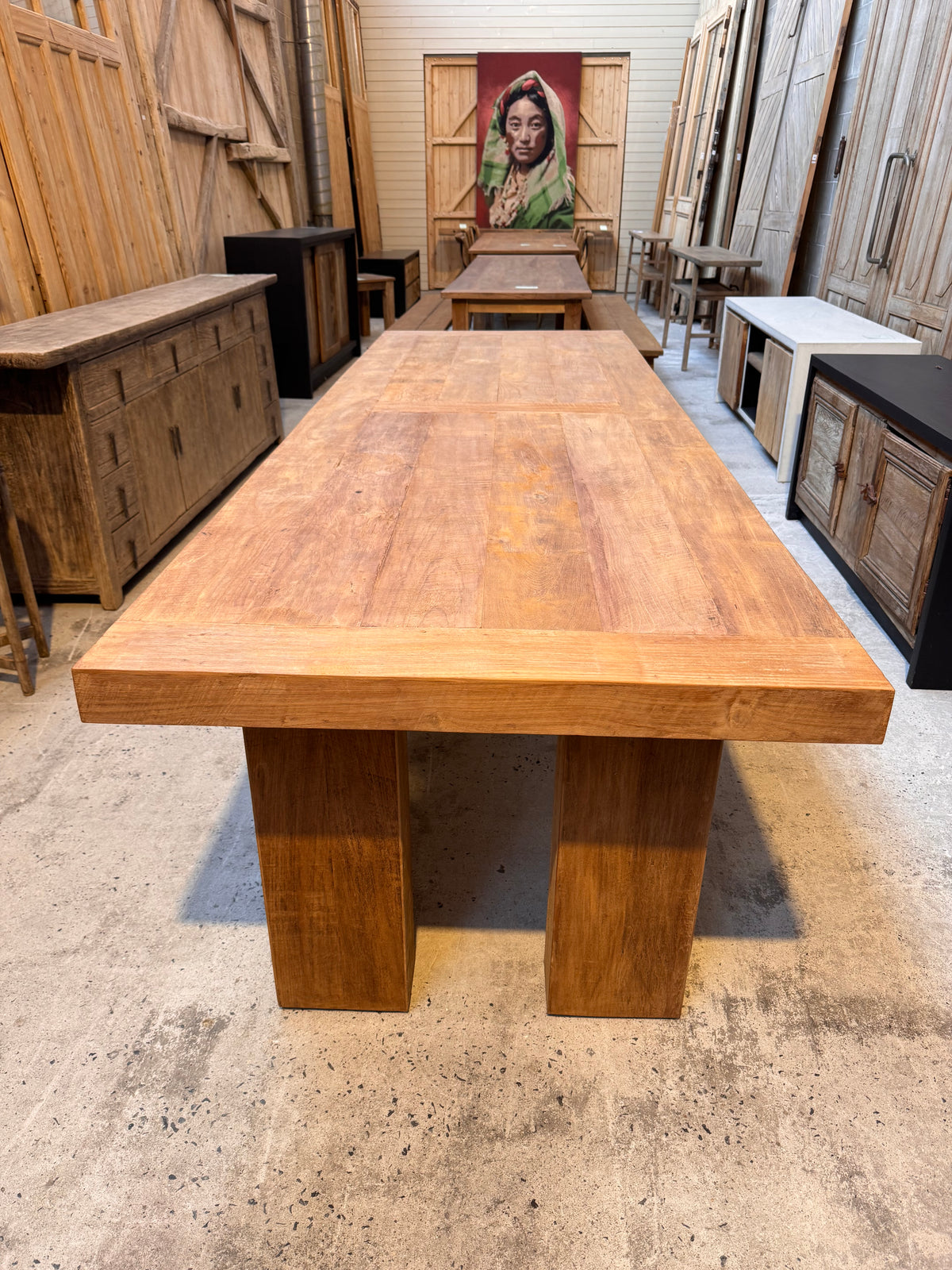 Table en teck (100 x 300 cm)