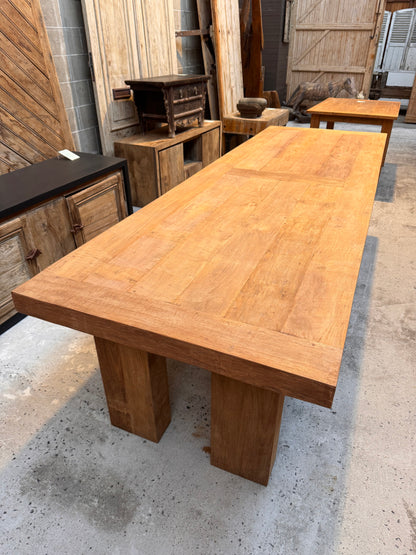 Table en teck (100 x 300 cm)
