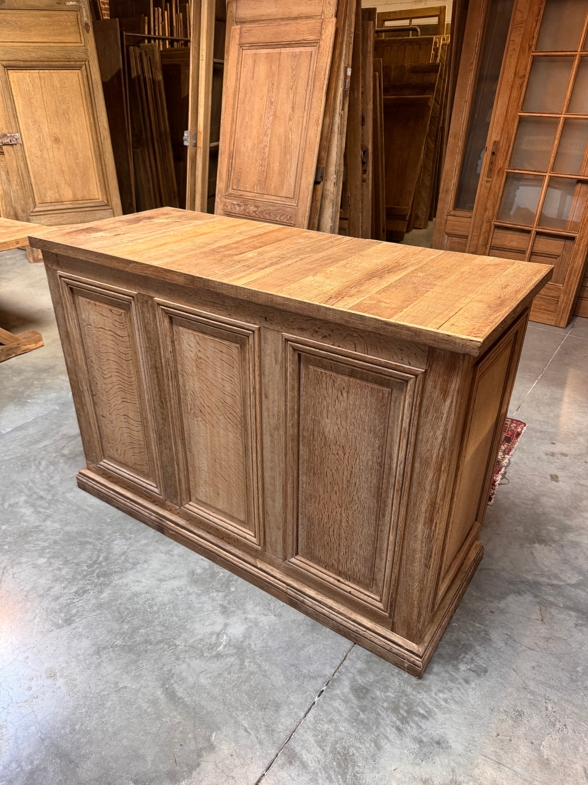 Counter old oak (64 x 152 x 104 cm)