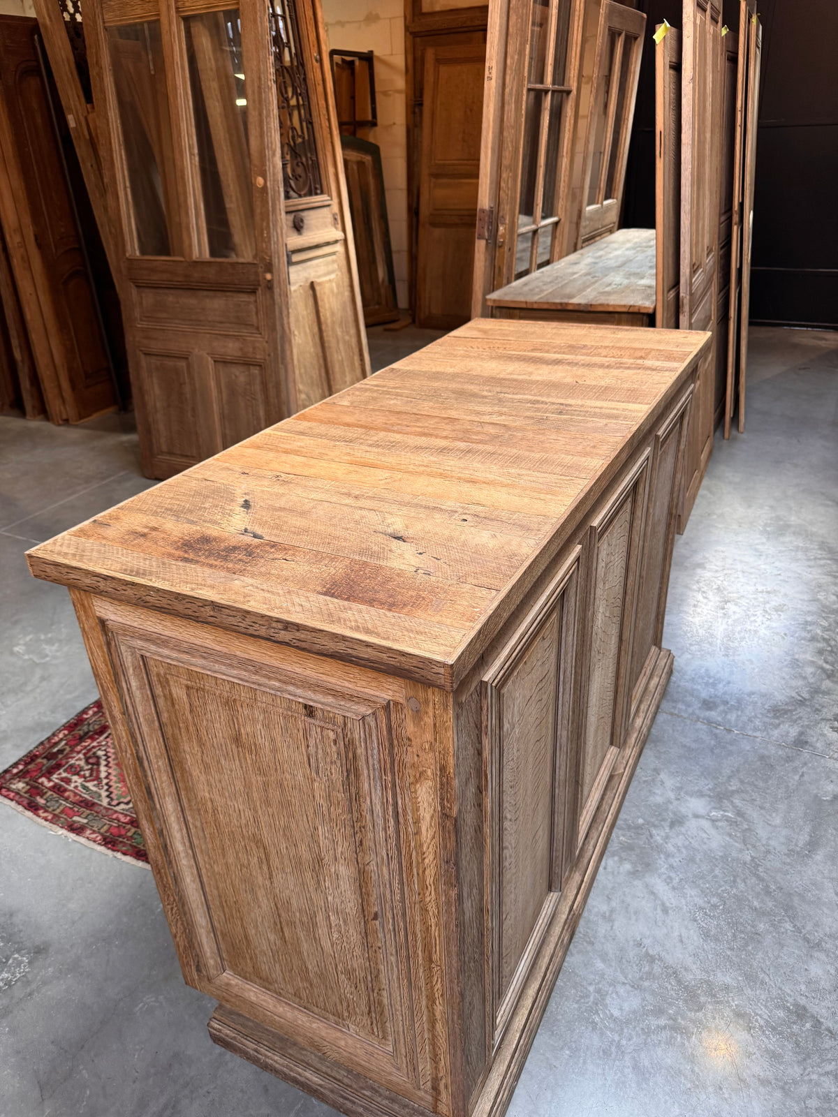 Counter old oak (64 x 152 x 104 cm)
