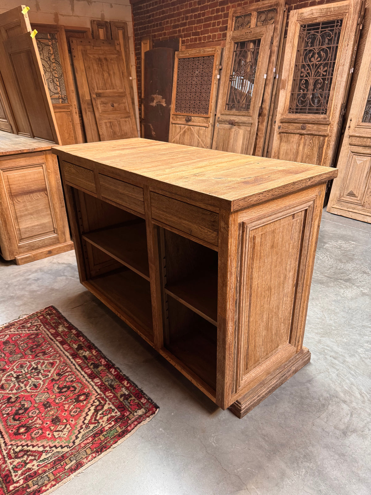 Counter old oak (64 x 152 x 104 cm)