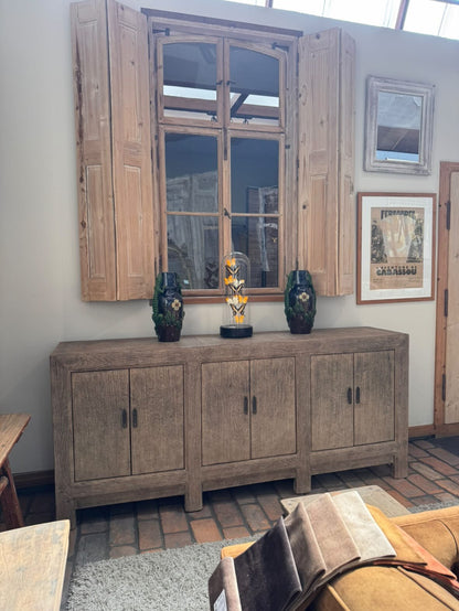 Dressoir (48 x 220 x 97 cm)